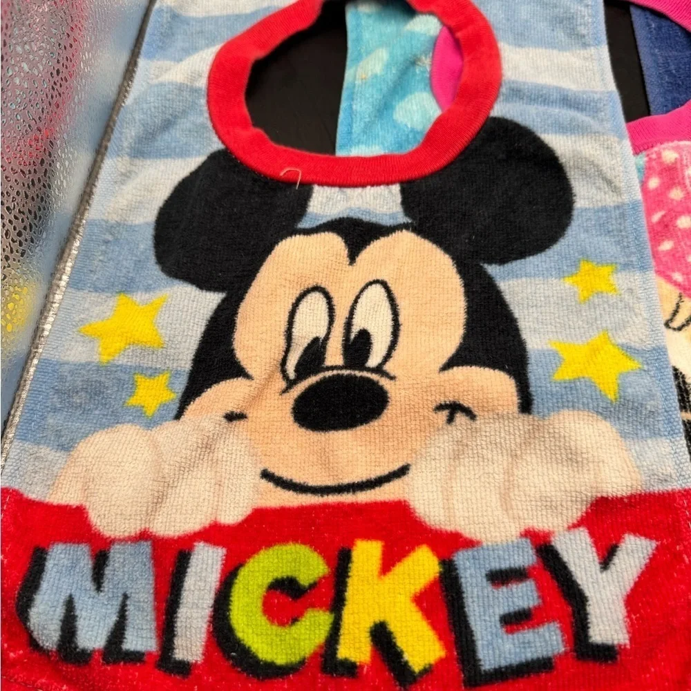 Disney Jr Mickey Mouse 3 Pack  Cloth Toddler Bibs 6M+ Buzz Lightyear, Minnie